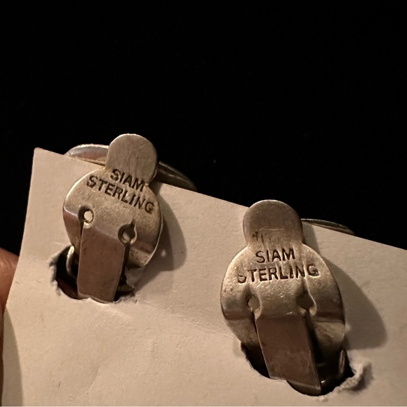 Siam Sterling Vintage clip on dancer earrings- gift boxed - Picture 3 of 5